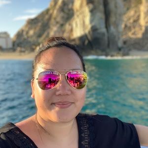 Meet your Posher, Kelli